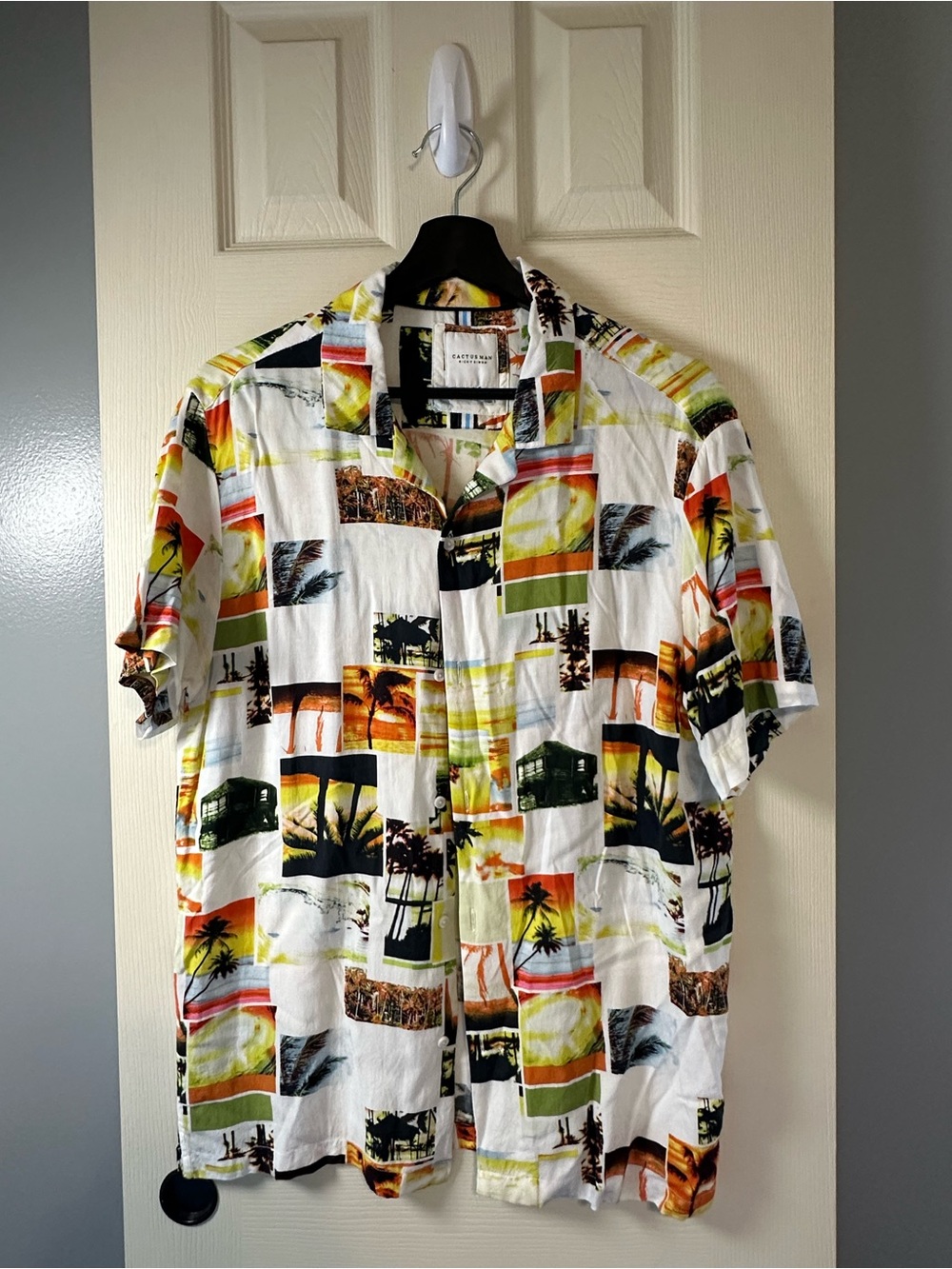 Men's Short Sleeve Tropical Print Shirt - White Multi